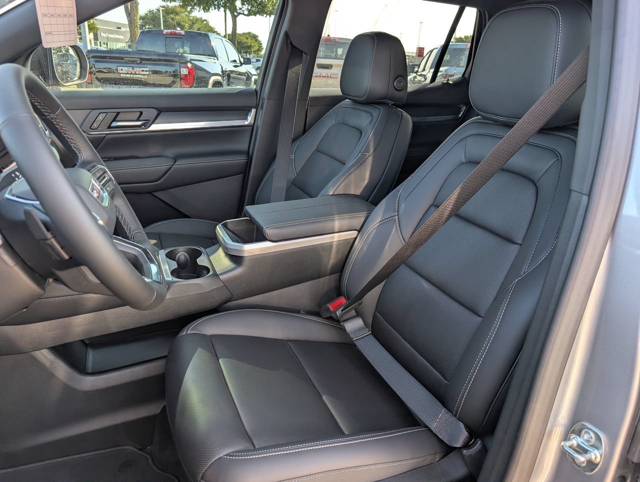 New 2027 GMC Terrain Elevation w/ Elevation Premium Package FWD image 13