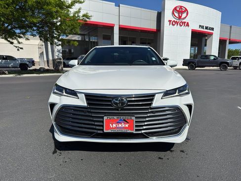Used 2019 Toyota Avalon Limited w/ Advanced Safety Package FWD image 6