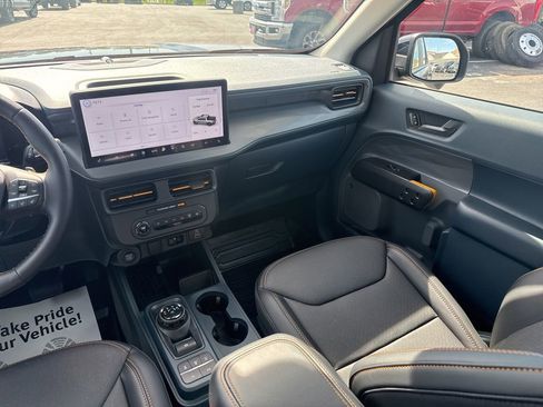 Used 2025 Ford Maverick Tremor AWD/4WD image 11