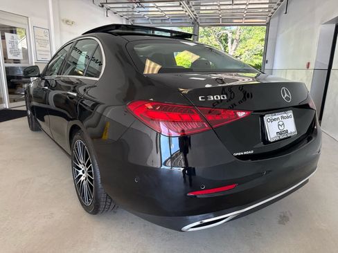 Used 2023 Mercedes-Benz C 300 4MATIC Sedan image 5