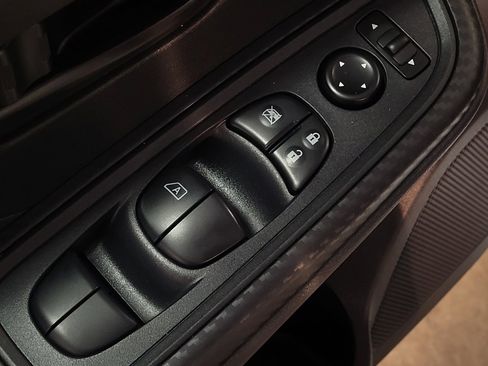Used 2024 Nissan Versa S w/ S Plus Package FWD image 27