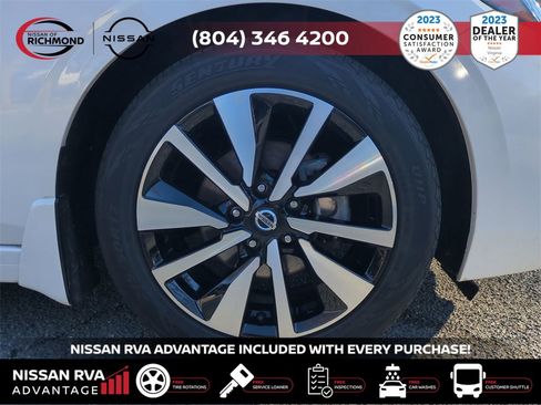 Used 2021 Nissan Sentra SV w/ SV Premium Package image 12