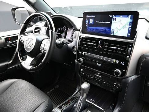 Used 2023 Lexus GX 460 Premium AWD/4WD image 11