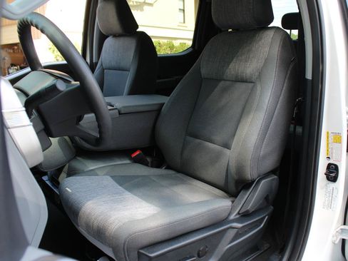 Used 2025 Ford F350 XLT AWD/4WD image 22