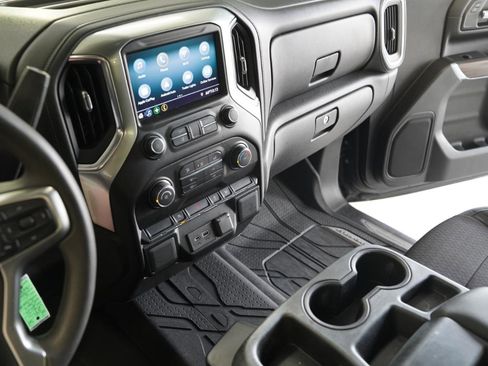 Used 2020 Chevrolet Silverado 1500 LT w/ LT Value Package image 18