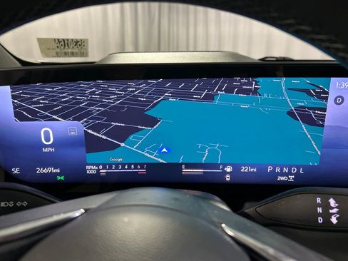 Used 2025 Buick Enclave Preferred image 16