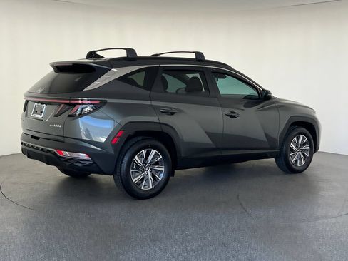 Used 2022 Hyundai Tucson Blue w/ Cargo Package AWD/4WD image 3
