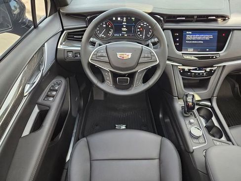 New 2026 Cadillac XT5 Sportv w/ LPO, Red Accent Package image 13
