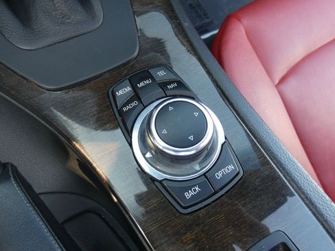 Used 2013 BMW 328i Convertible image 54