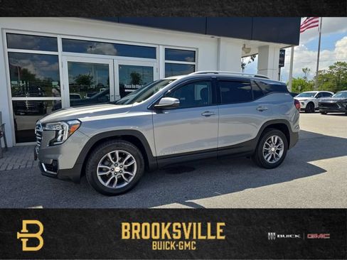 Certified 2023 GMC Terrain SLT AWD/4WD image 1