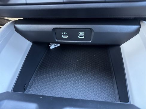 New 2025 Honda Accord LX image 27