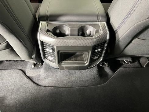 Used 2026 RAM 1500 Express AWD/4WD image 37
