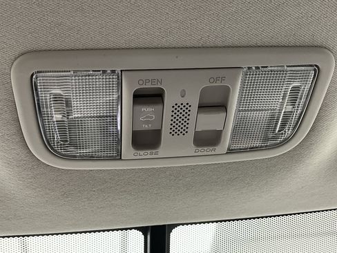 Used 2016 Honda HR-V EX-L image 24