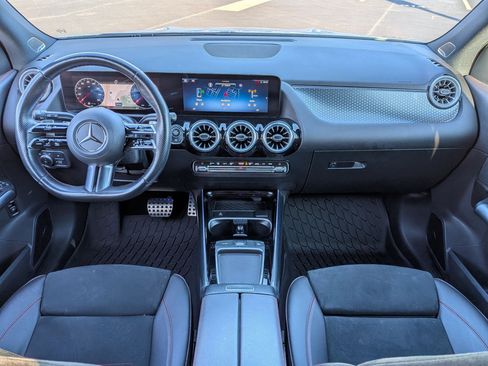 Used 2025 Mercedes-Benz GLA 250 image 30