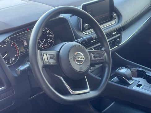 Used 2021 Nissan Rogue S image 16