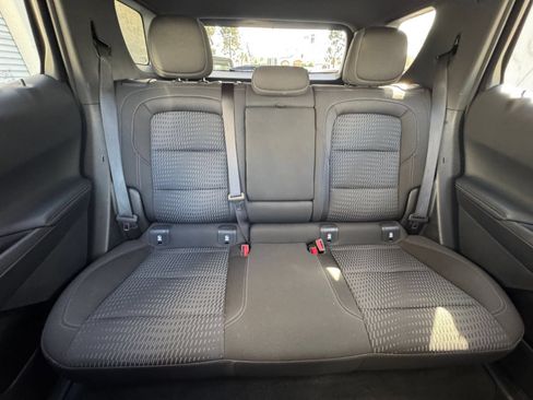 Used 2025 Chevrolet Equinox LT AWD/4WD image 34