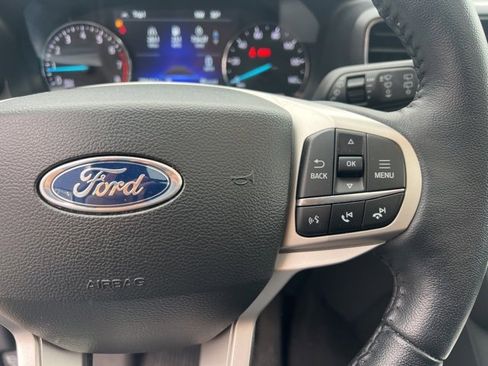 Used 2023 Ford Explorer XLT w/ Equipment Group 202A image 29