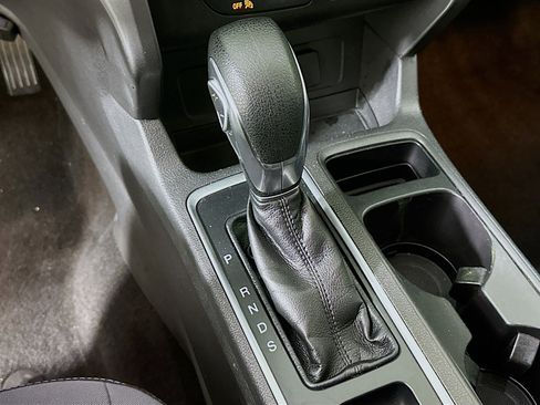 Used 2018 Ford Escape S image 23