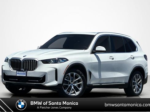 Used 2024 BMW X5 sDrive40i w/ Premium Package RWD image 1