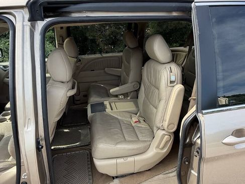 Used 2007 Honda Odyssey Touring image 10