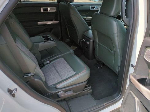 Used 2023 Ford Explorer Timberline w/ Timberline Technology Package image 7