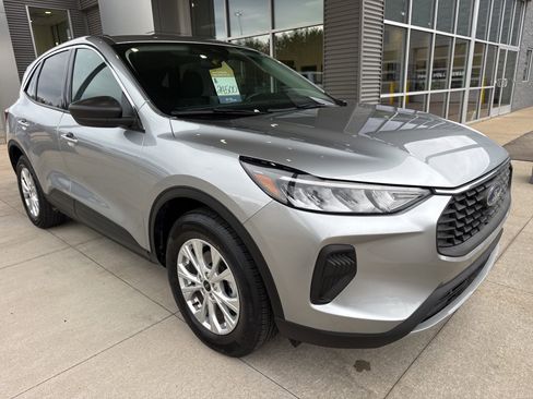 Certified 2023 Ford Escape Active w/ Tech Pack #1 image 11