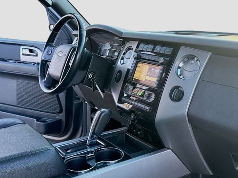 Used 2013 Ford Expedition EL Limited image 5