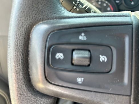 Used 2020 Chevrolet Silverado 1500 W/T w/ WT Convenience Package AWD/4WD image 9