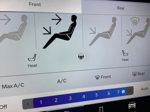 New 2026 Chrysler Pacifica Select image 27