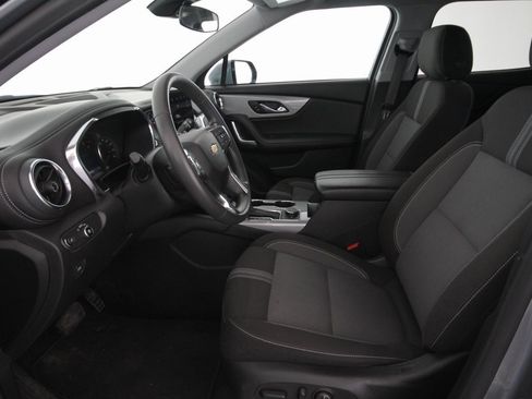 Used 2024 Chevrolet Blazer LT image 3