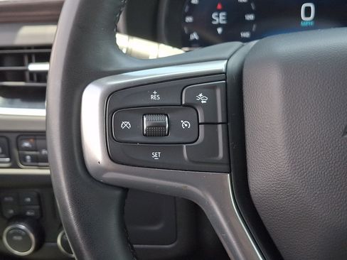 Used 2024 Chevrolet Tahoe LT AWD/4WD image 21