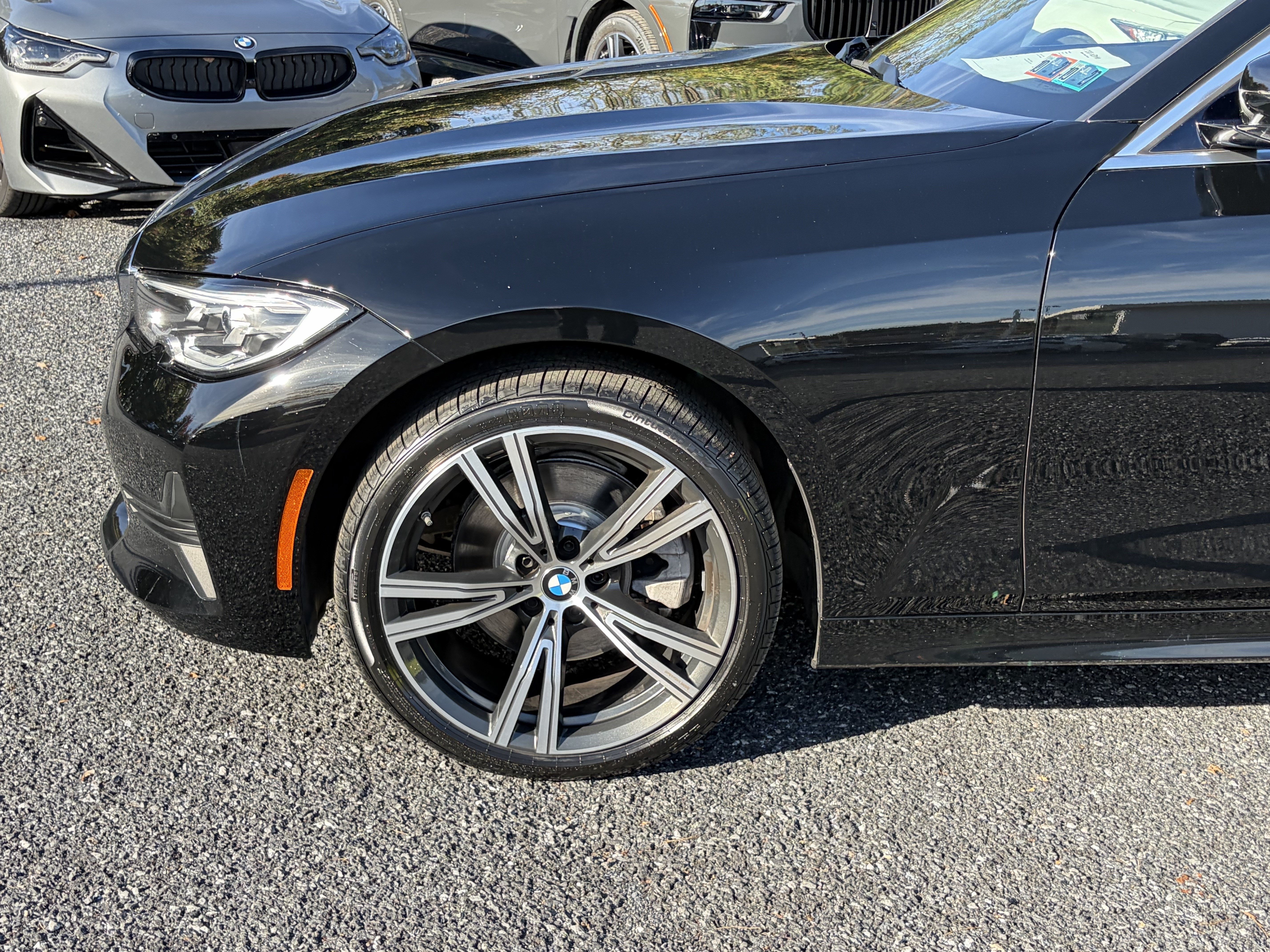 Used 2021 BMW 330i xDrive Sedan w/ Convenience Package AWD/4WD image 4