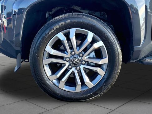 Used 2026 Toyota 4Runner Limited AWD/4WD image 11