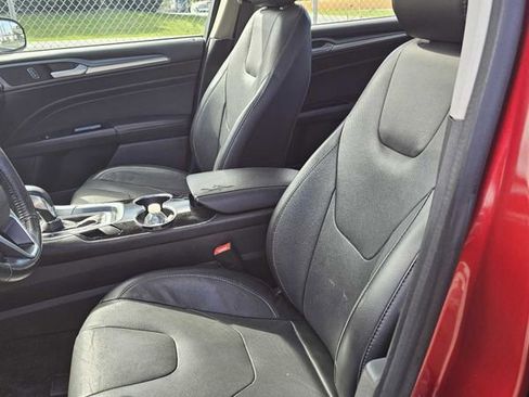 Used 2016 Ford Fusion Titanium image 14
