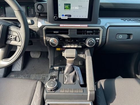 New 2025 Toyota Tacoma SR5 image 11