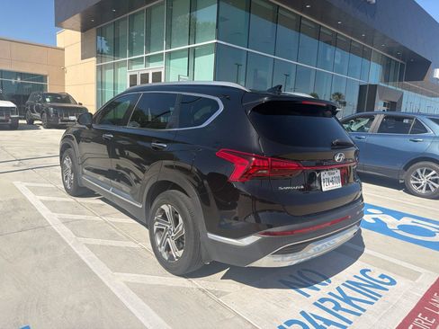 Used 2022 Hyundai Santa Fe SEL w/ Convenience Package FWD image 7