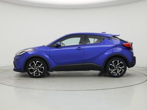 Used 2018 Toyota C-HR XLE image 2