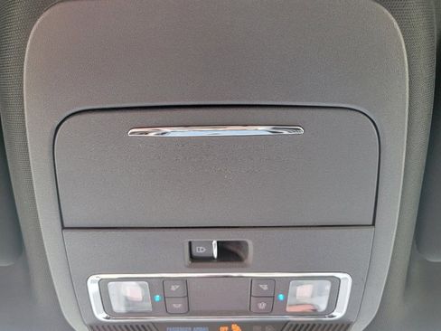 Used 2021 Ford F150 Lariat w/ Equipment Group 502A High image 33