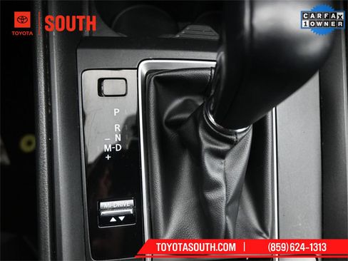 Used 2025 MAZDA CX-50 AWD 2.5 S w/ Preferred Package image 16