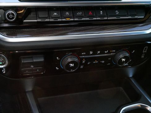 Used 2022 Chevrolet Silverado 1500 RST w/ Z71 Off-Road Package image 23