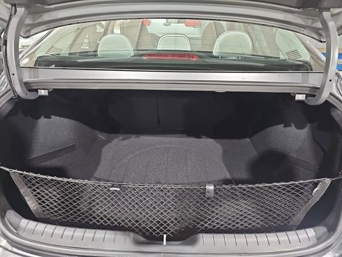 New 2026 Hyundai Elantra Limited image 12