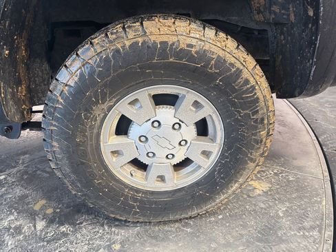 Used 2008 Chevrolet Colorado LT w/ LT Preferred Equipment Group image 9