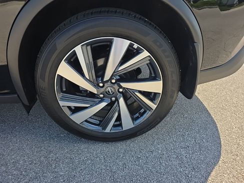 Used 2024 Nissan Murano SL image 10