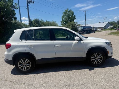 Used 2014 Volkswagen Tiguan S AWD/4WD image 6