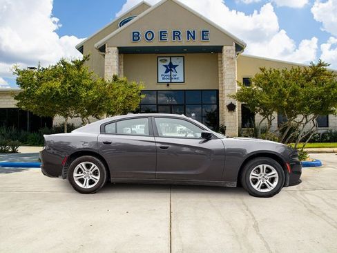 Used 2023 Dodge Charger SXT image 6