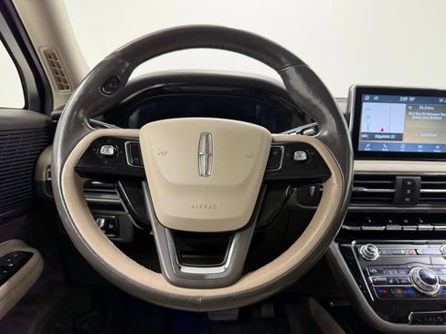 Used 2020 Lincoln Corsair FWD w/ Premium Package image 25