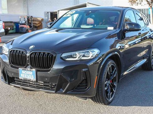 Used 2022 BMW X4 M40i w/ Premium Package image 3