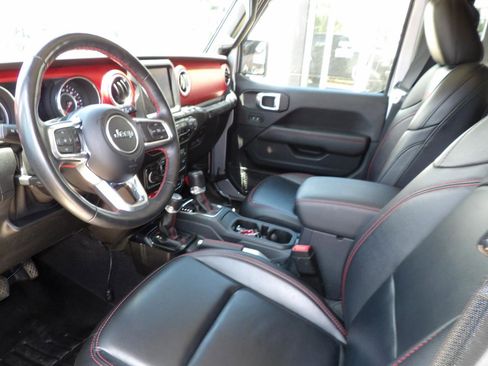 Used 2021 Jeep Wrangler Unlimited Rubicon AWD/4WD image 9