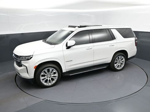 Used 2022 Chevrolet Tahoe LT w/ LT Signature Package AWD/4WD image 33