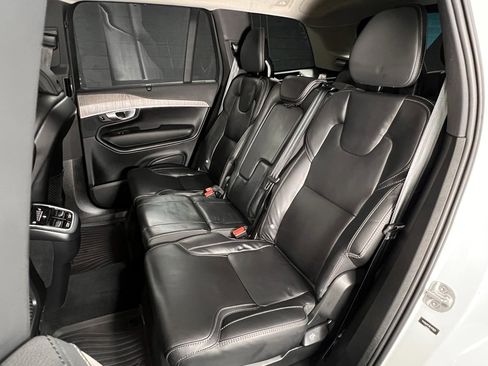 Used 2024 Volvo XC90 B6 Ultimate w/ Protection Package Premier image 19